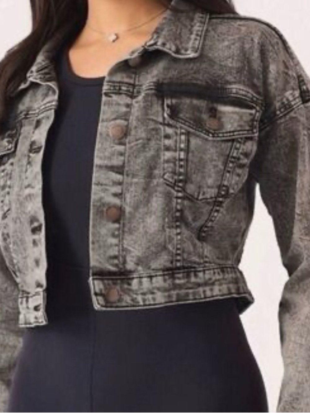 Cropped Gray Denim Jacket with Button-Front